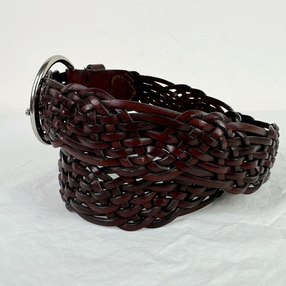 Brown Woven Wavy Leather Belt - Picture 2 of 7